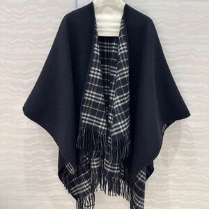 Burberry Black Cape with Plaid Lining